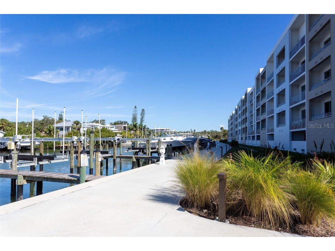 1709 N Tamiami Trail #214 Sarasota FL 34234 - SARASOTA BAY A4632613 image33