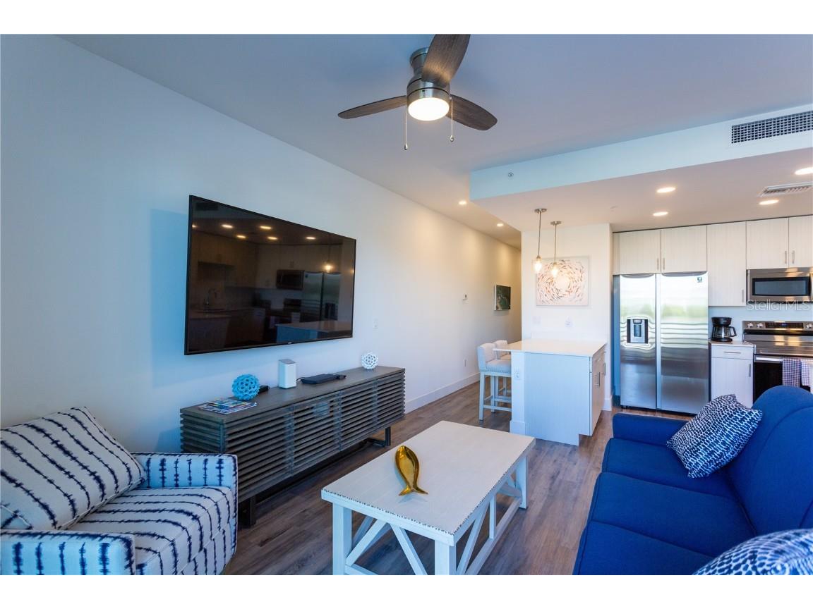 1709 N Tamiami Trail #214 Sarasota FL 34234 - SARASOTA BAY A4632613 image8