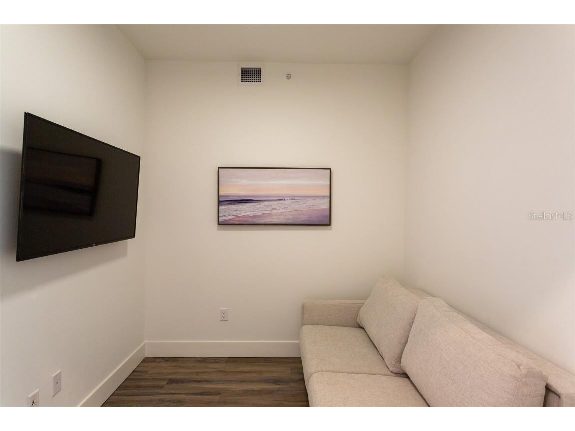 1709 N Tamiami Trail #215 Sarasota FL 34234 - SARASOTA BAY A4632292 image16