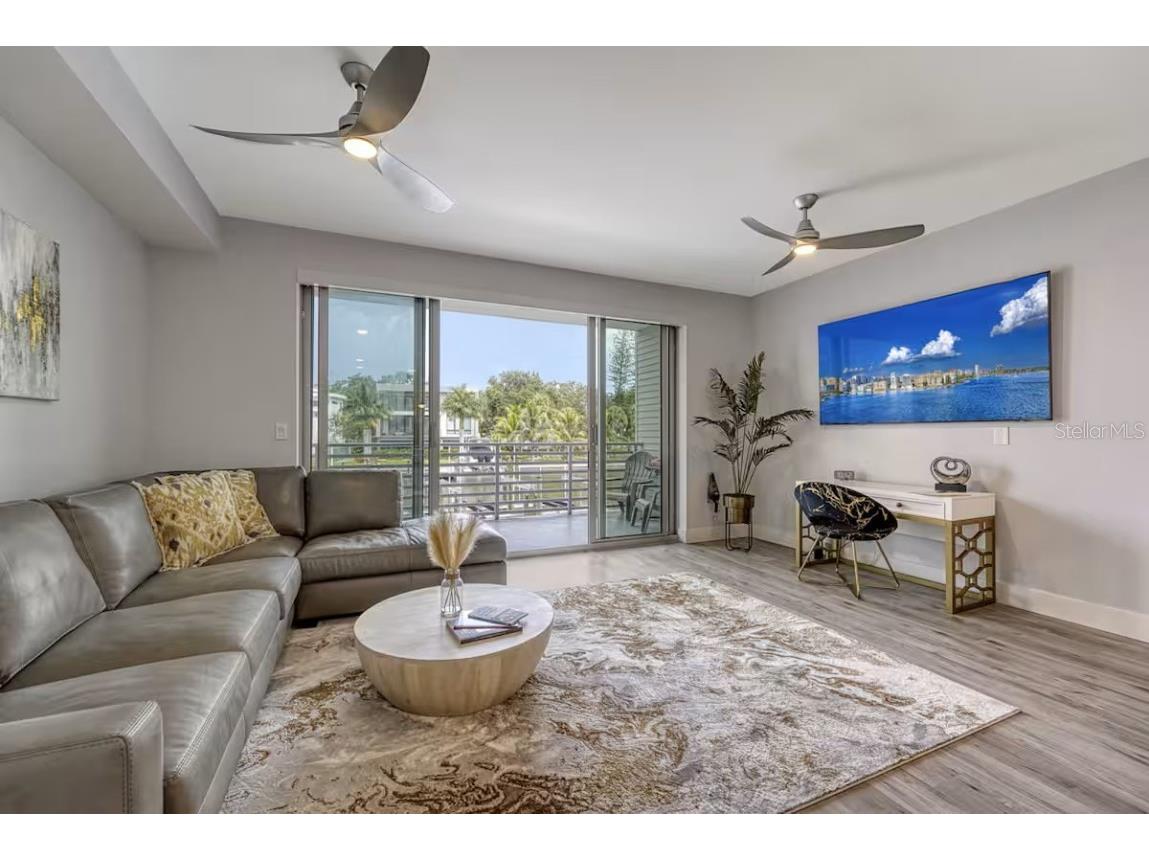 1709 N Tamiami Trail #220 Sarasota FL 34234 O6325748 image2