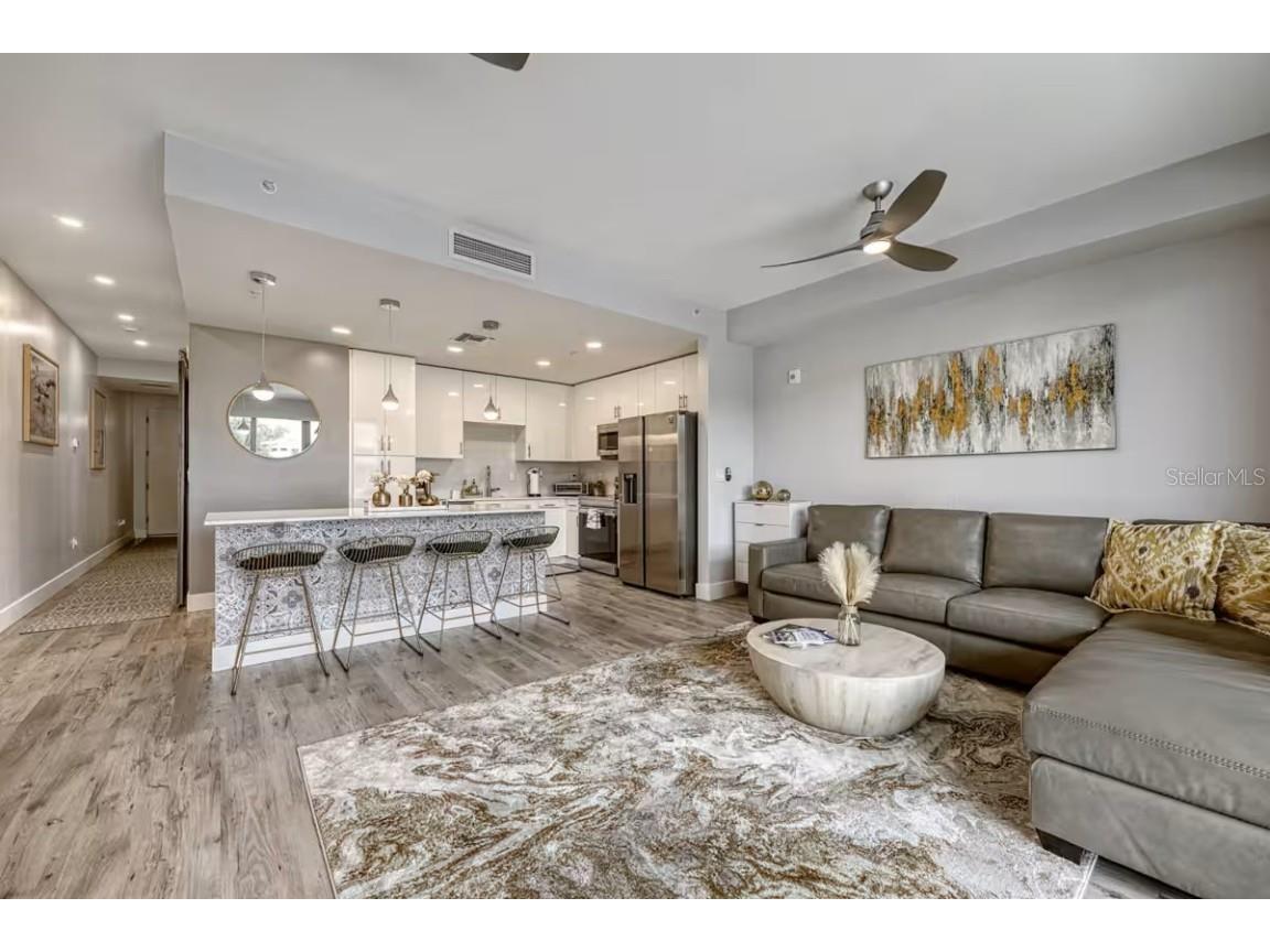 1709 N Tamiami Trail #220 Sarasota FL 34234 O6325748 image3
