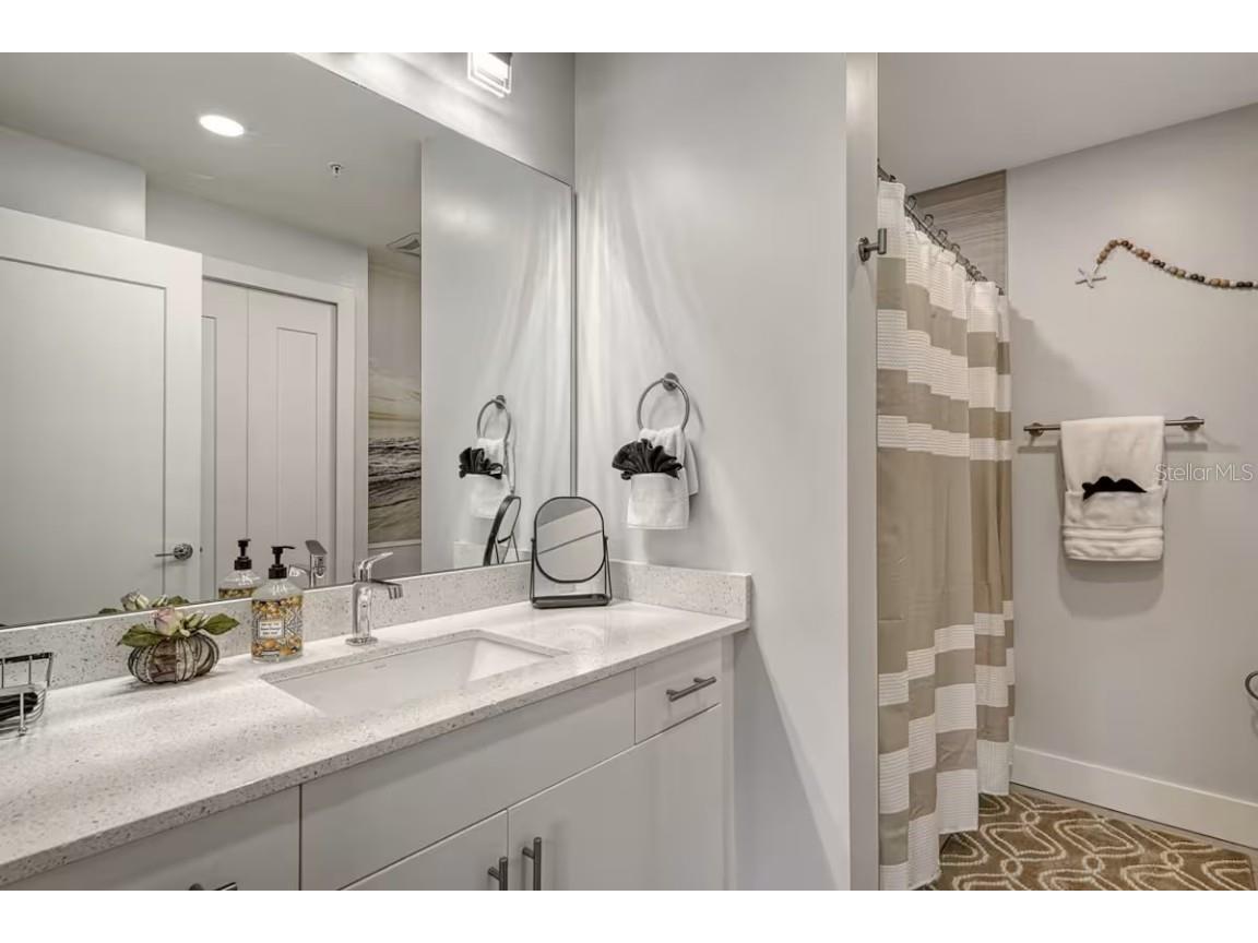 1709 N Tamiami Trail #220 Sarasota FL 34234 O6325748 image5