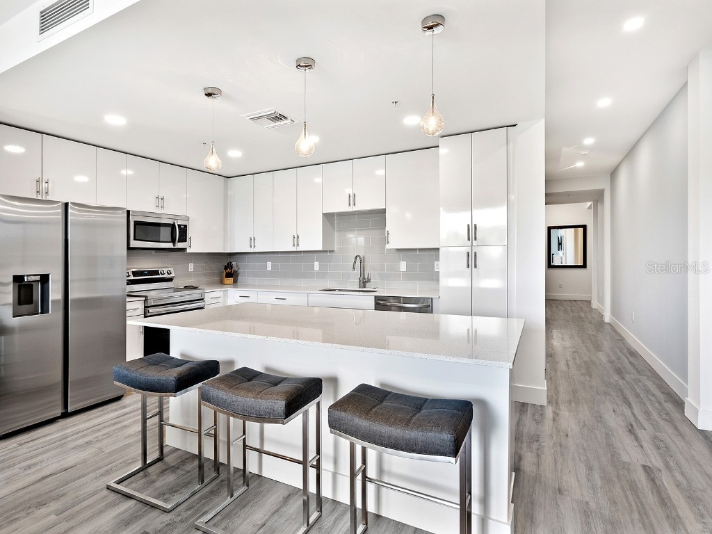 1709 N Tamiami Trail #318 Sarasota FL 34234 - WHITAKER BAYOU SARASOTA BAY A4670728 image18