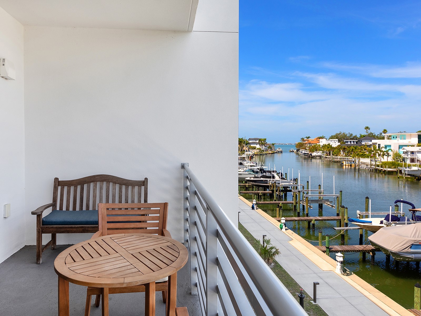 1709 N Tamiami Trail #318 Sarasota FL 34234 - WHITAKER BAYOU SARASOTA BAY A4689244 image1