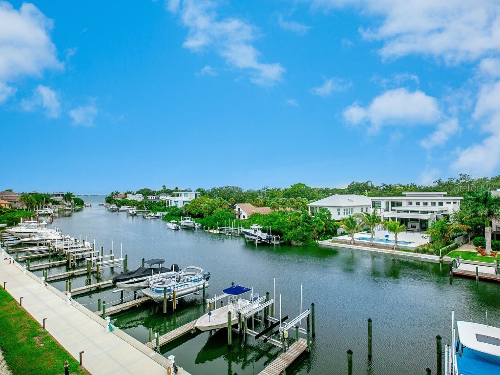 1709 N Tamiami Trail #419A Sarasota FL 34234 - WHITAKER BAYOU SARASOTA BAY A4579870 image1