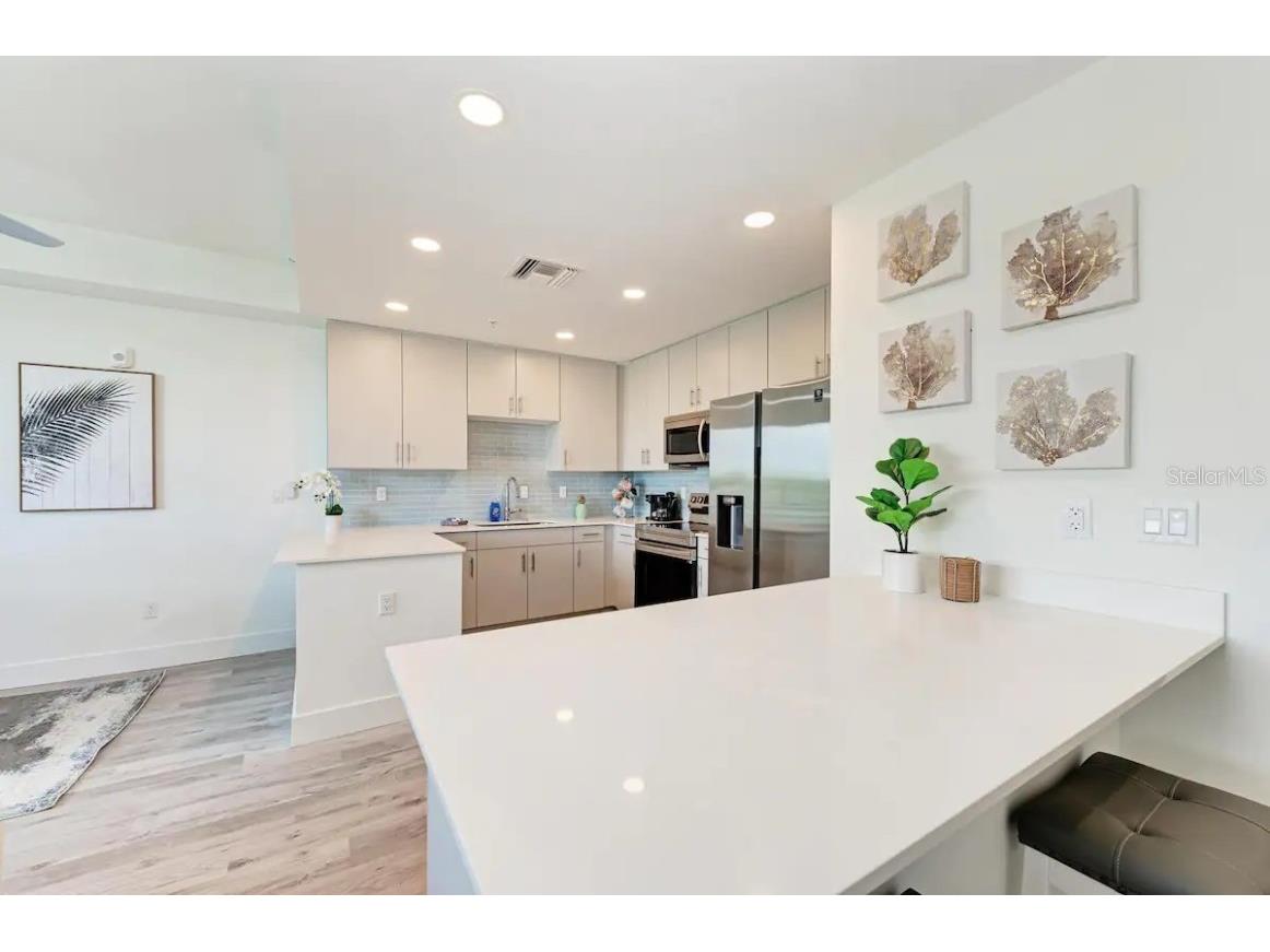 1709 N Tamiami Trail #425 Sarasota FL 34234 TB8434282 image11