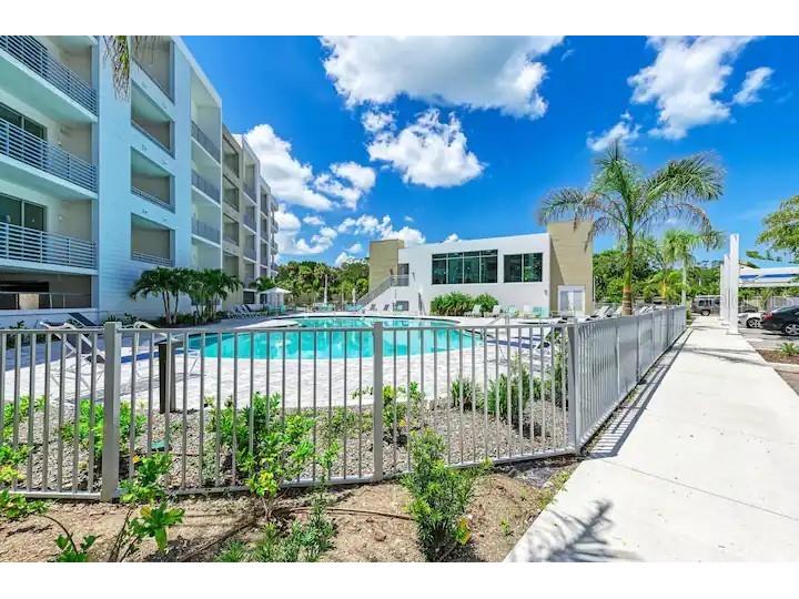 1709 N Tamiami Trail #425 Sarasota FL 34234 TB8434282 image39