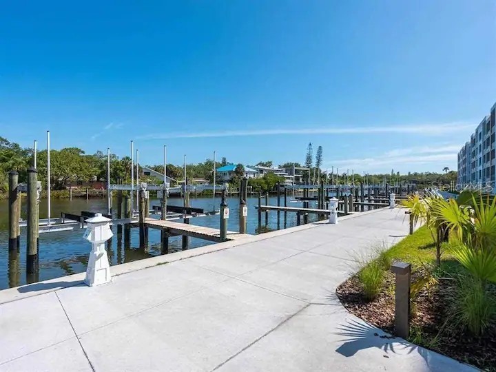 1709 N Tamiami Trail #425 Sarasota FL 34234 TB8434282 image50