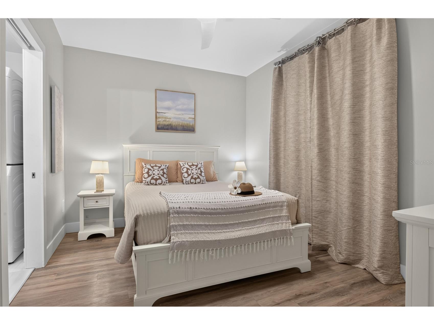 1709 N Tamiami Trail #505 Sarasota FL 34234 A4698705 image17