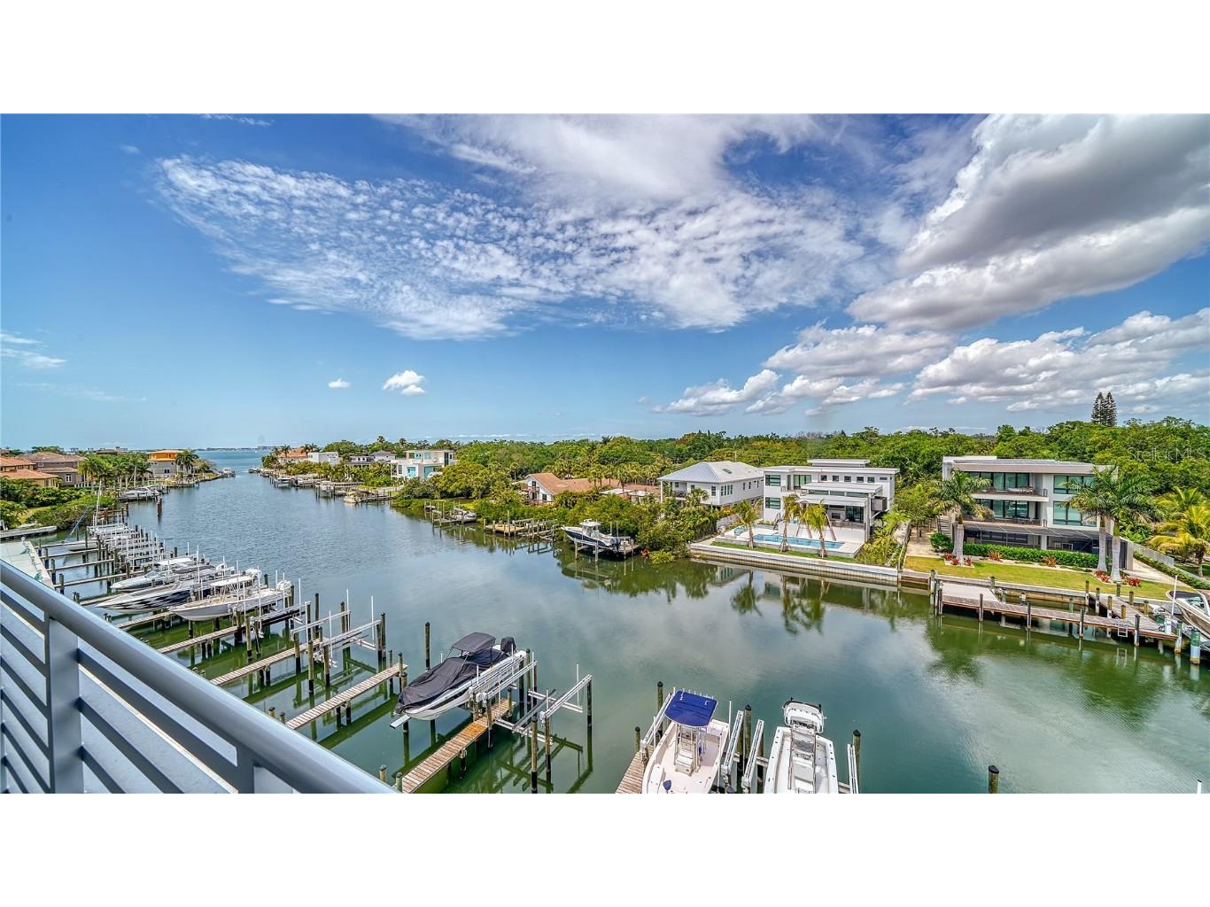 1709 N Tamiami Trail #517 Sarasota FL 34234 - WHITAKER BAYOU A4565293 image1