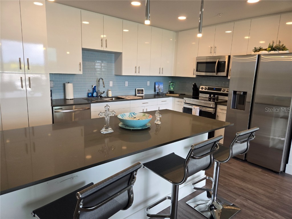 1709 N Tamiami Trail #519 Sarasota FL 34234 - WHITAKER BAYOU SARASOTA BAY A4621433 image11