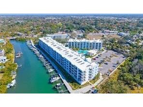 1709 N Tamiami Trail #522 Sarasota FL 34234 - WHITAKER BAYOU A4688048 image1