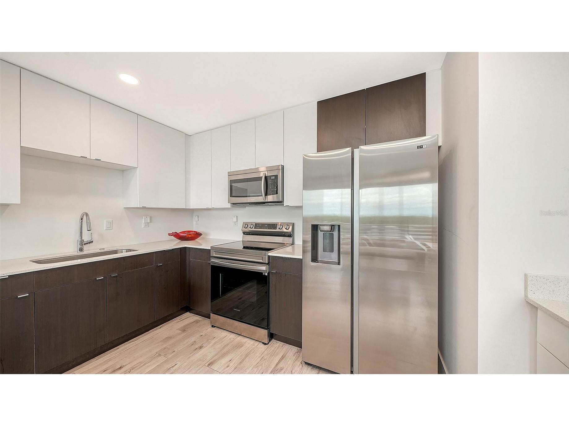 1709 N Tamiami Trail #522 Sarasota FL 34234 - WHITAKER BAYOU A4688048 image12