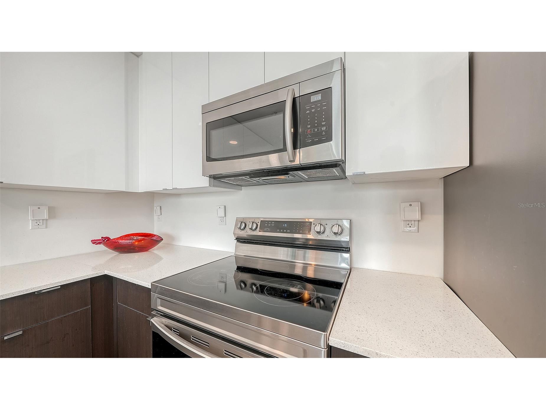 1709 N Tamiami Trail #522 Sarasota FL 34234 - WHITAKER BAYOU A4688048 image14