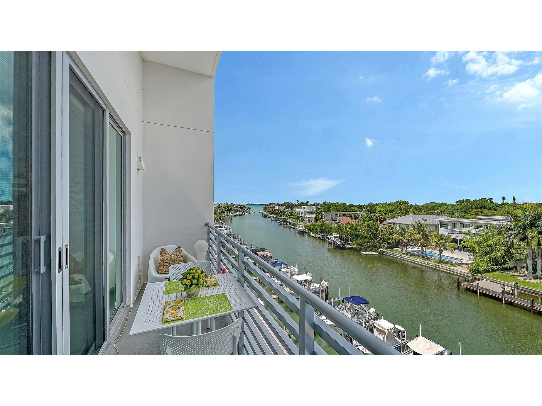 1709 N Tamiami Trail #522 Sarasota FL 34234 - WHITAKER BAYOU A4688048 image25