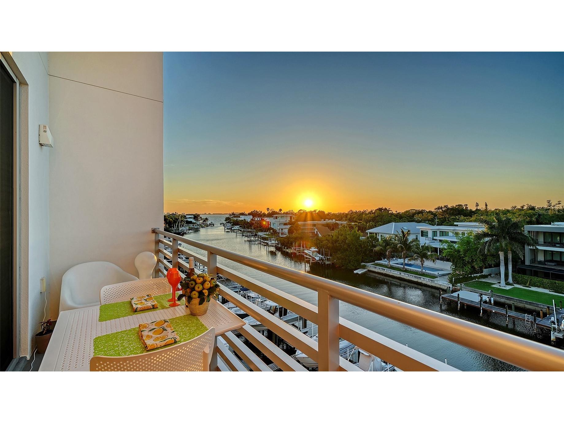 1709 N Tamiami Trail #522 Sarasota FL 34234 - WHITAKER BAYOU A4688048 image66