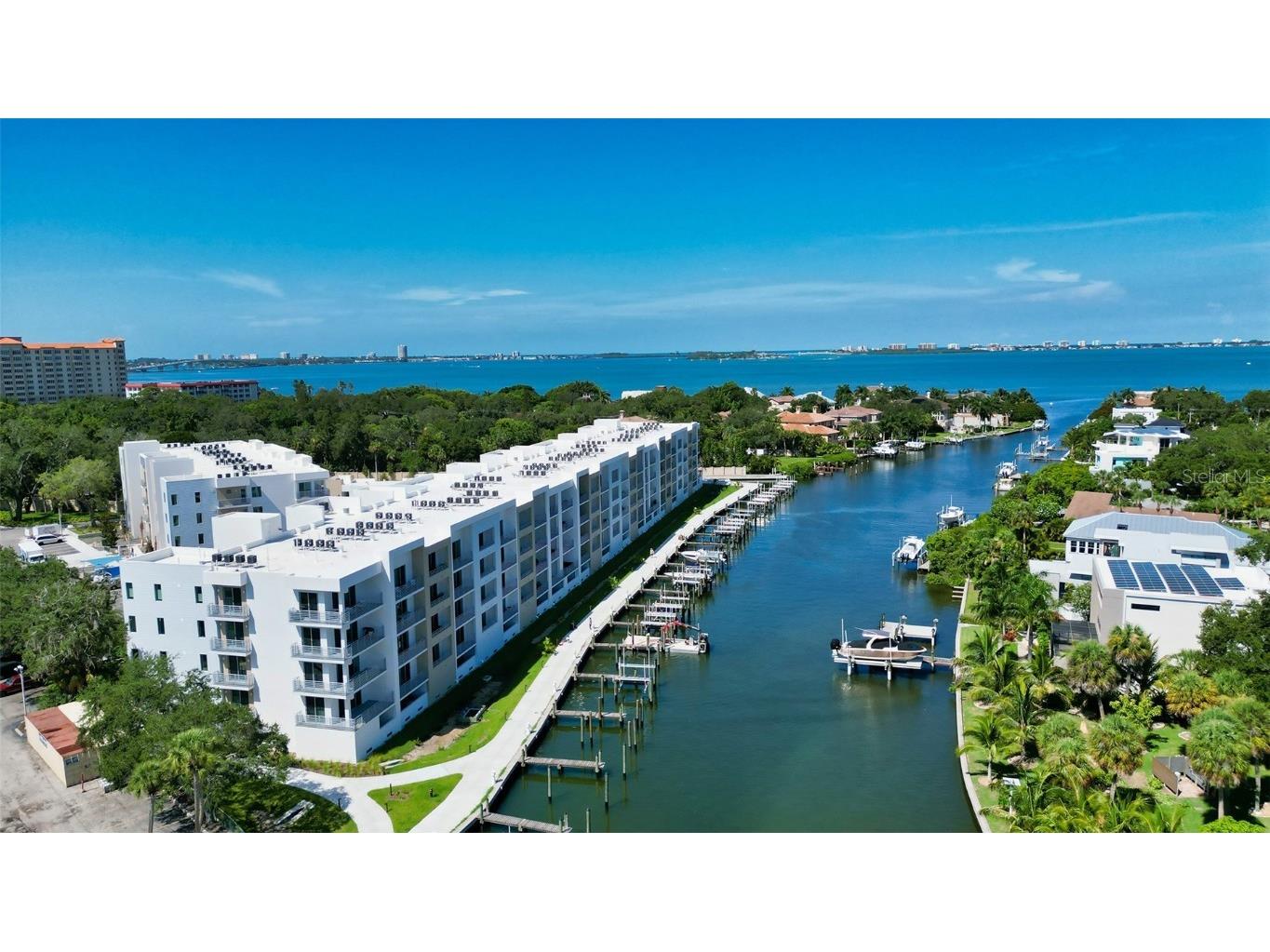 1709 N Tamiami Trail #A411 Sarasota FL 34234 - WHITAKER BAYOU A4568200 image1