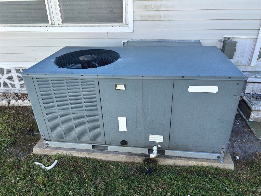 1709 Olympia Fields Street Sarasota FL 34234 A4668732 image26