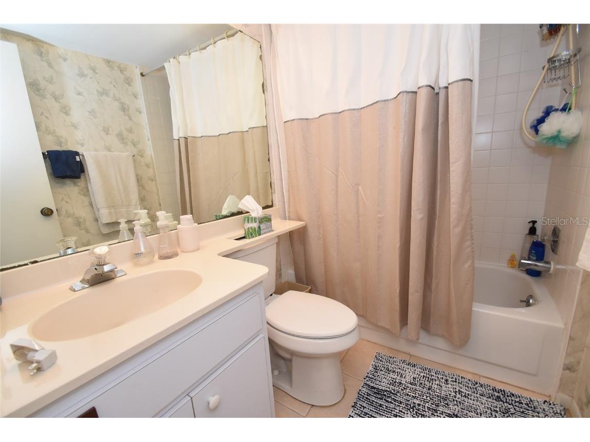 1709 Pelican Cove Road #GL349 Sarasota FL 34231 A4617162 image13