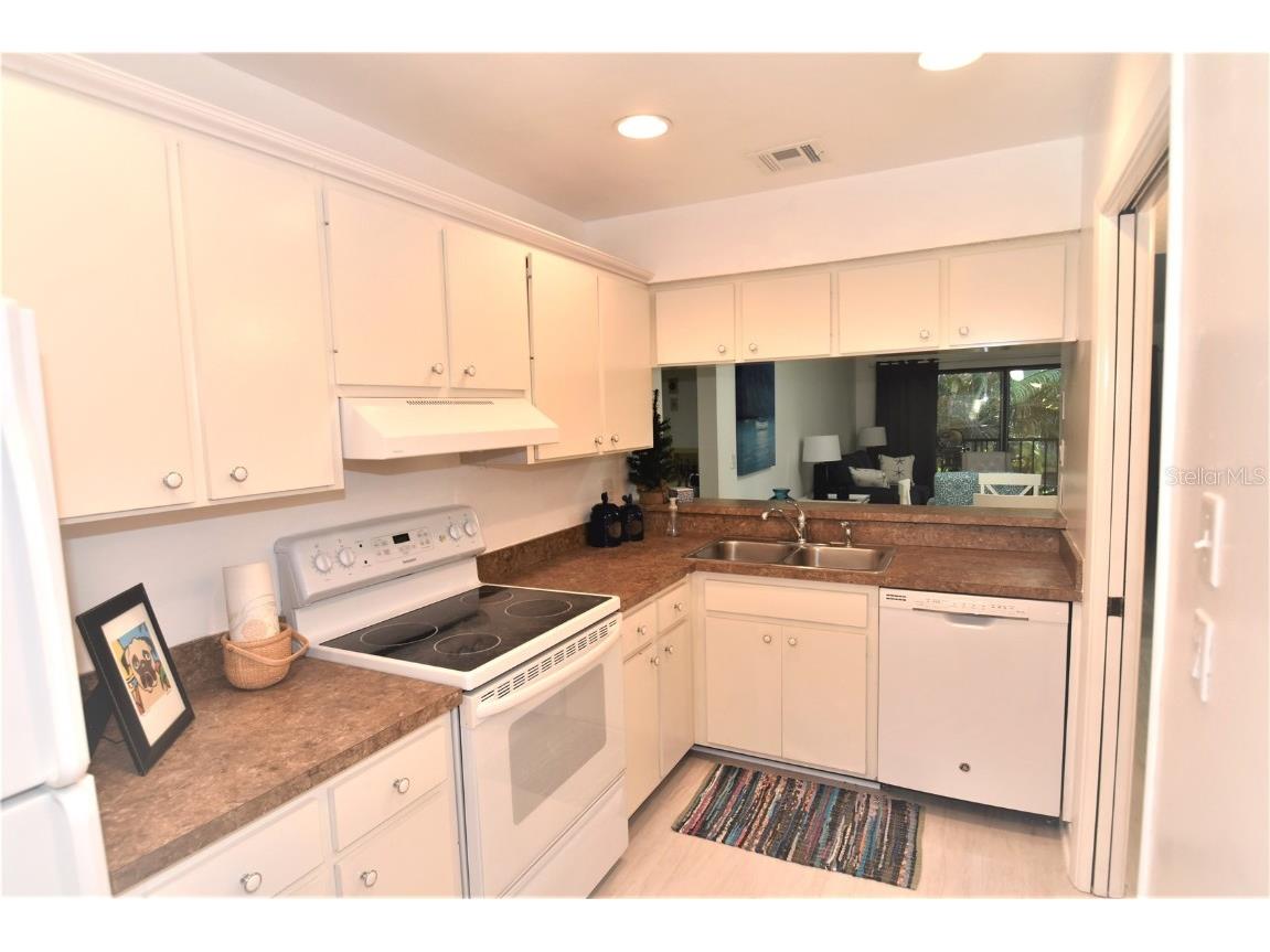 1709 Pelican Cove Road #GL446 Sarasota FL 34231 A4565046 image2