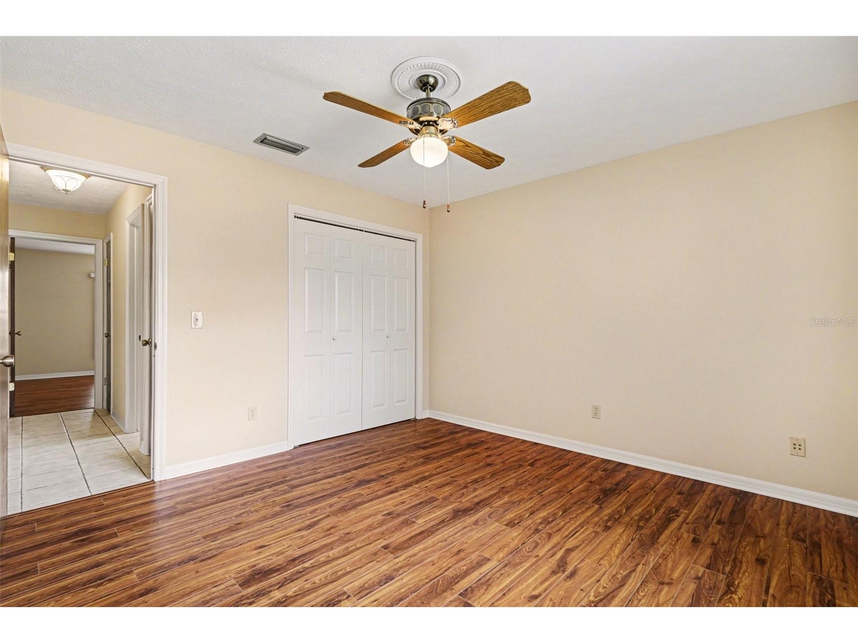1709 Sakura Drive Valrico FL 33596 TB8494124 image16