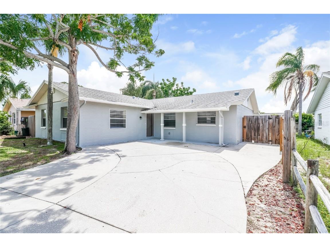 1709 Stonehaven Way Tarpon Springs FL 34689 O6171908 image1