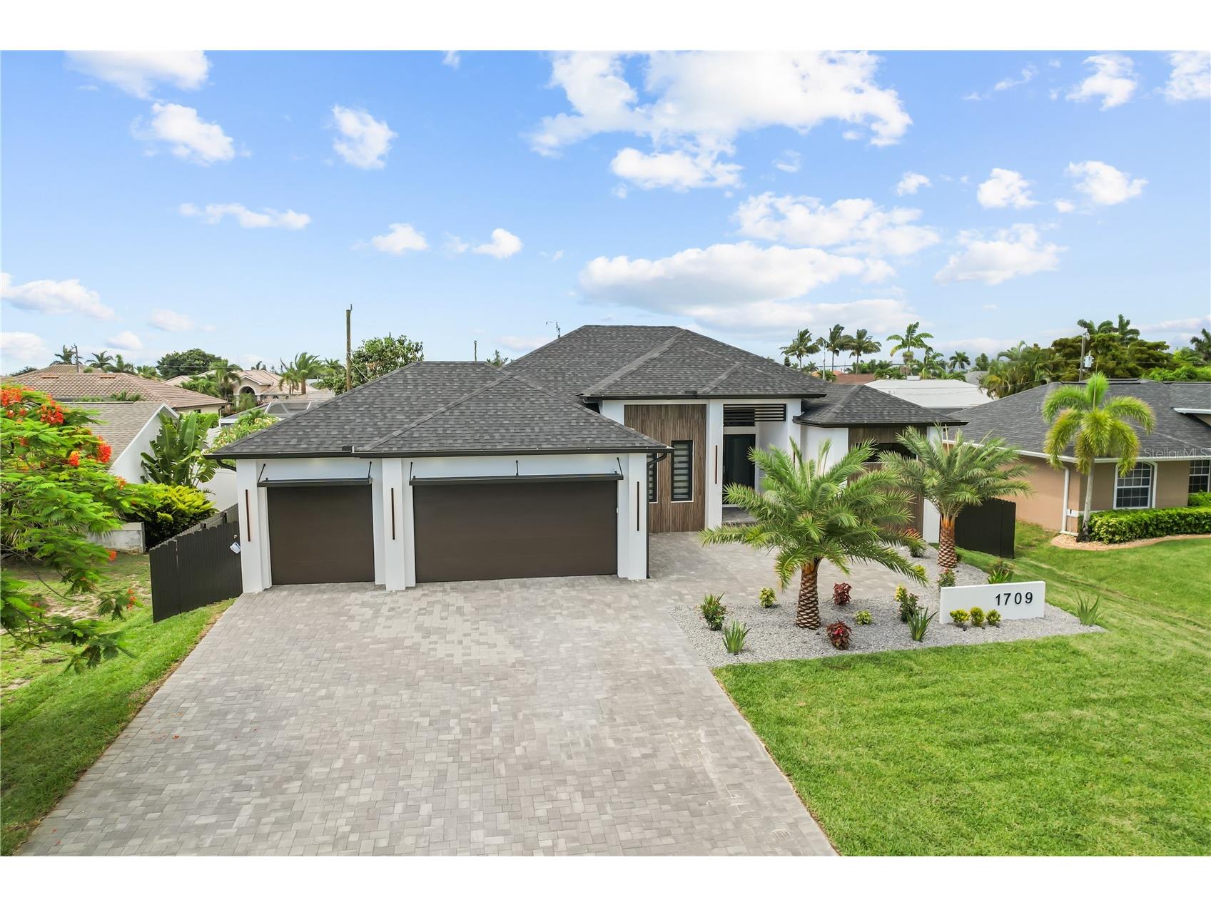 1709 SW 43rd Lane Cape Coral FL 33914 C7527437 image2