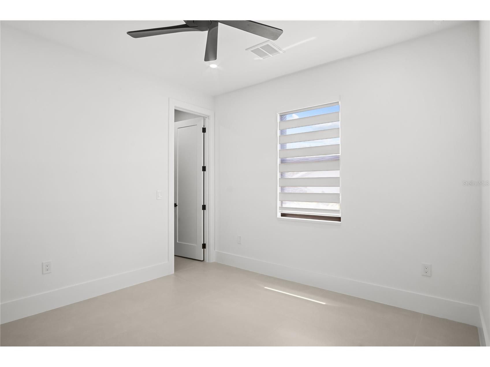 1709 SW 43rd Lane Cape Coral FL 33914 C7527437 image27