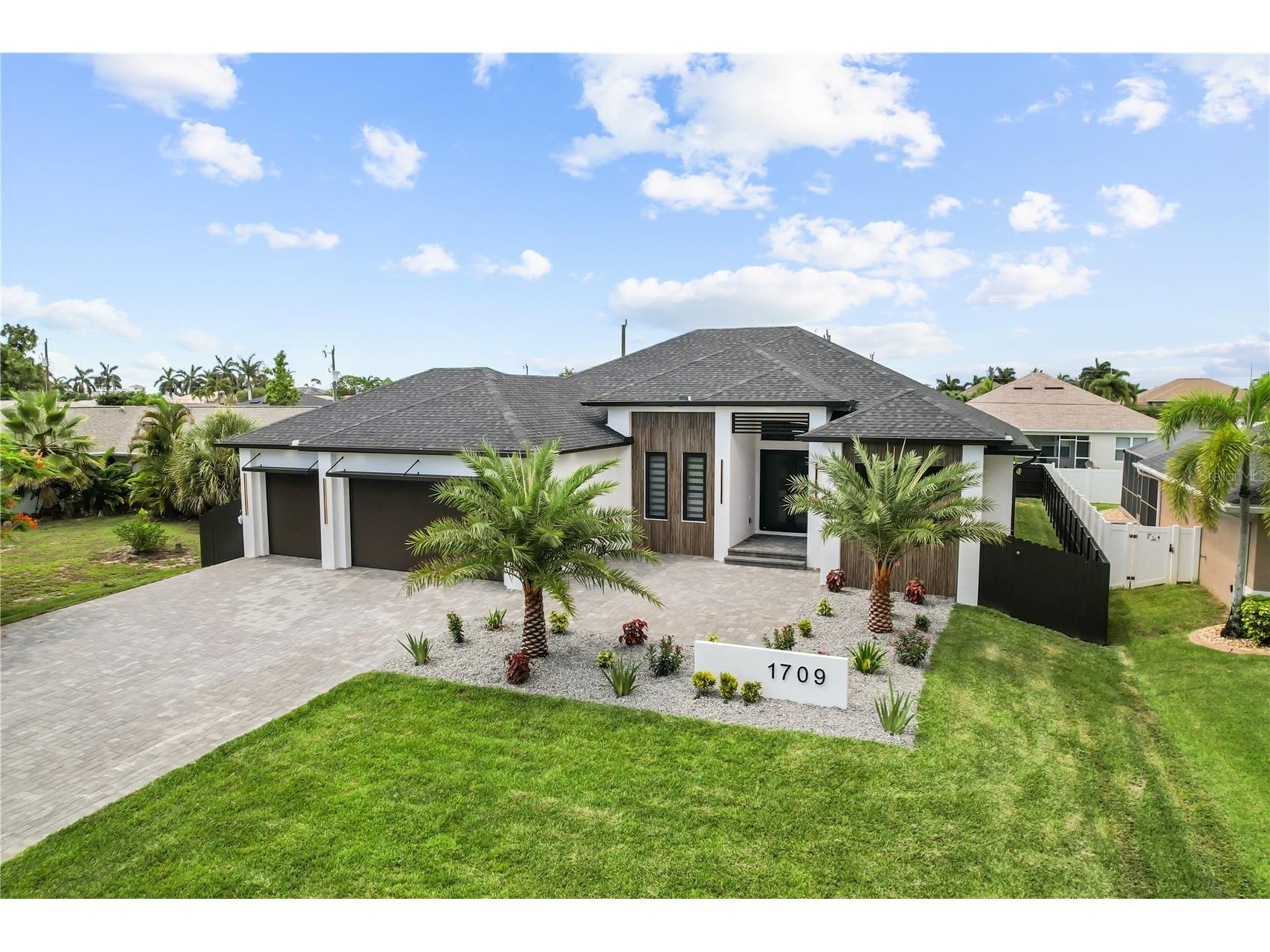 1709 SW 43rd Lane Cape Coral FL 33914 C7527437 image3