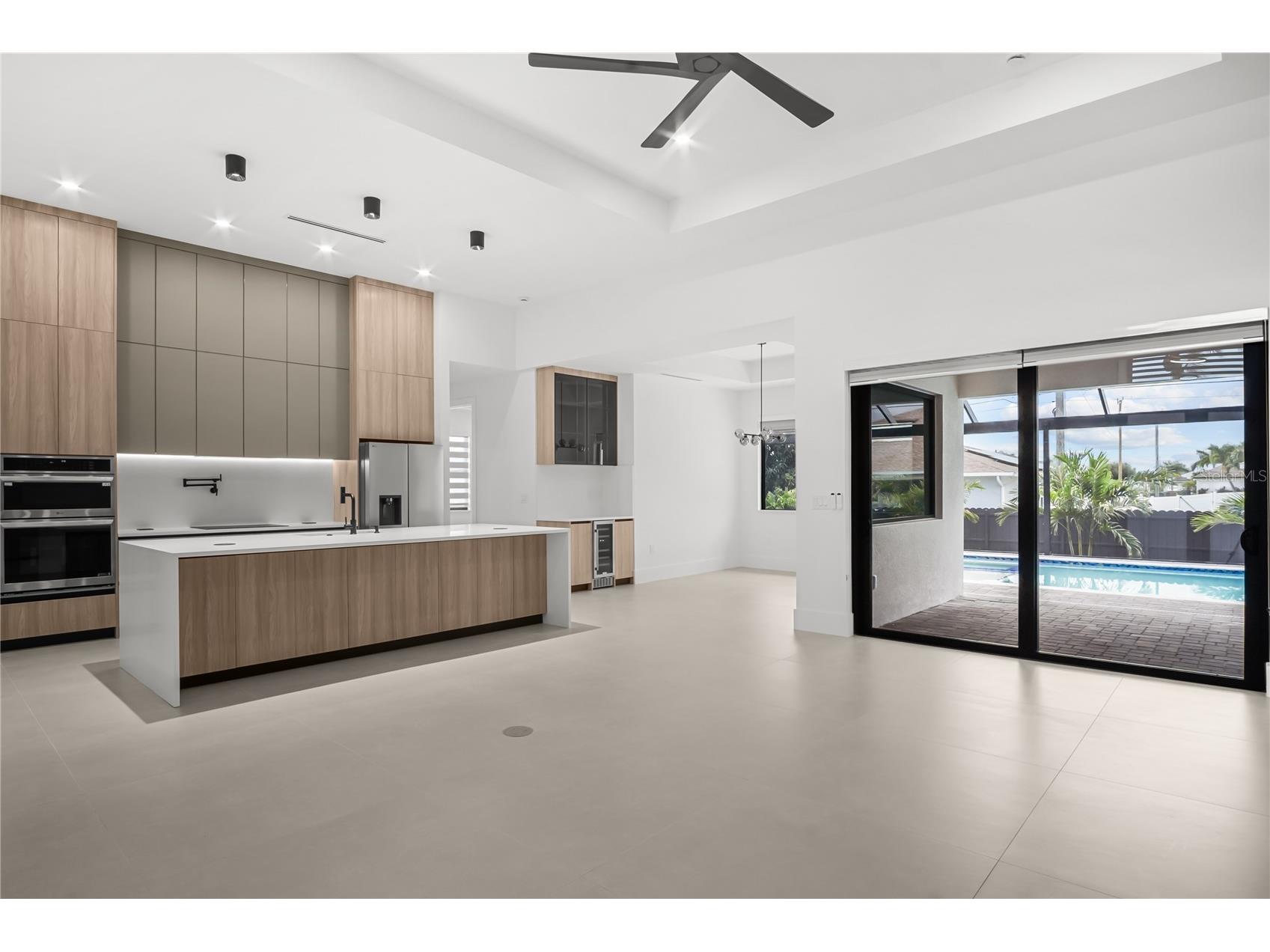 1709 SW 43rd Lane Cape Coral FL 33914 C7527437 image8