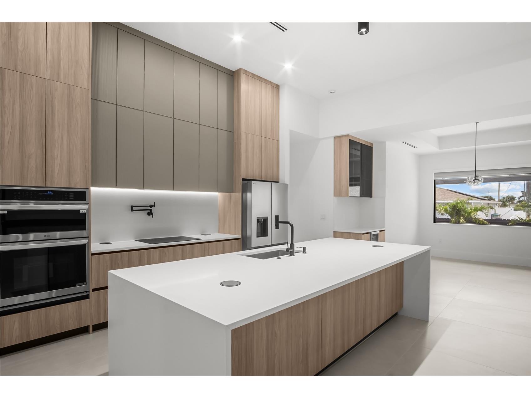 1709 SW 43rd Lane Cape Coral FL 33914 C7527437 image9