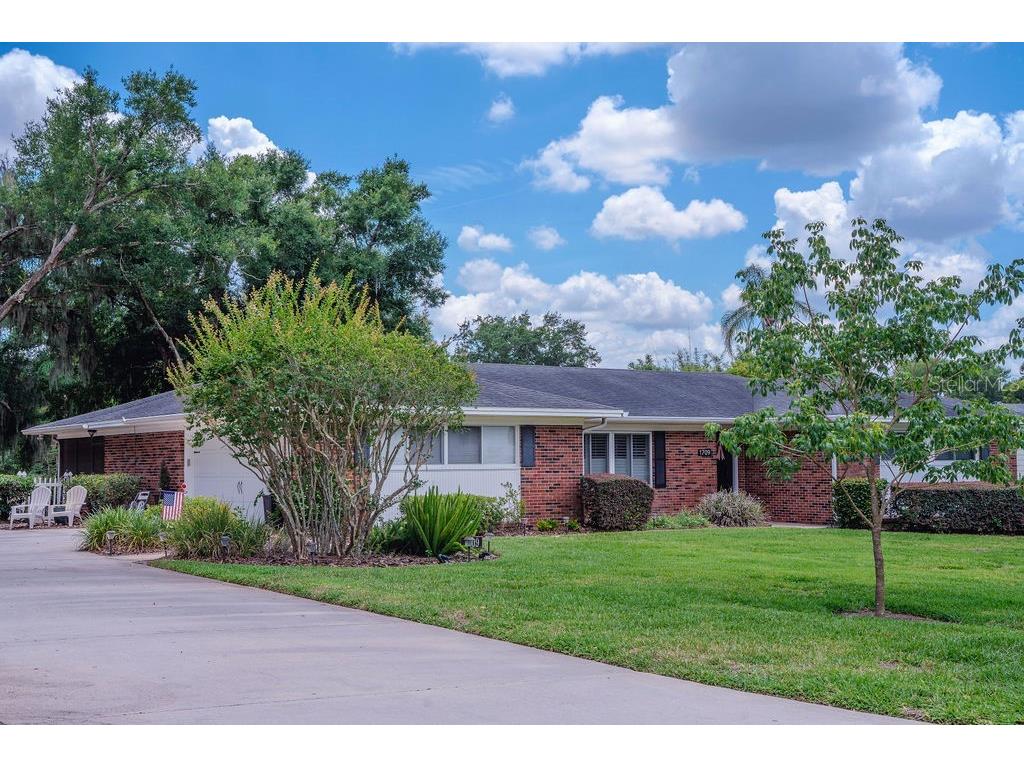 1709 Virginia Court Lakeland FL 33813 L4960252 image2