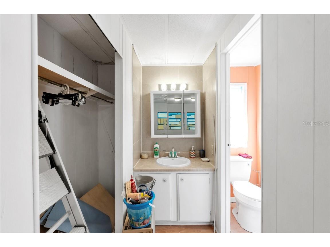 1709 W 21st Avenue W Bradenton FL 34205 A4670610 image19