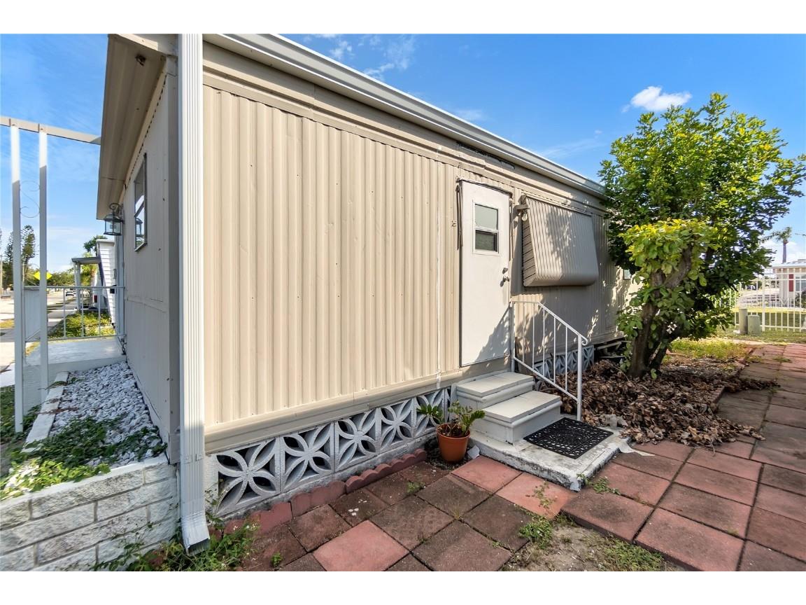 1709 W 21st Avenue W Bradenton FL 34205 A4670610 image4