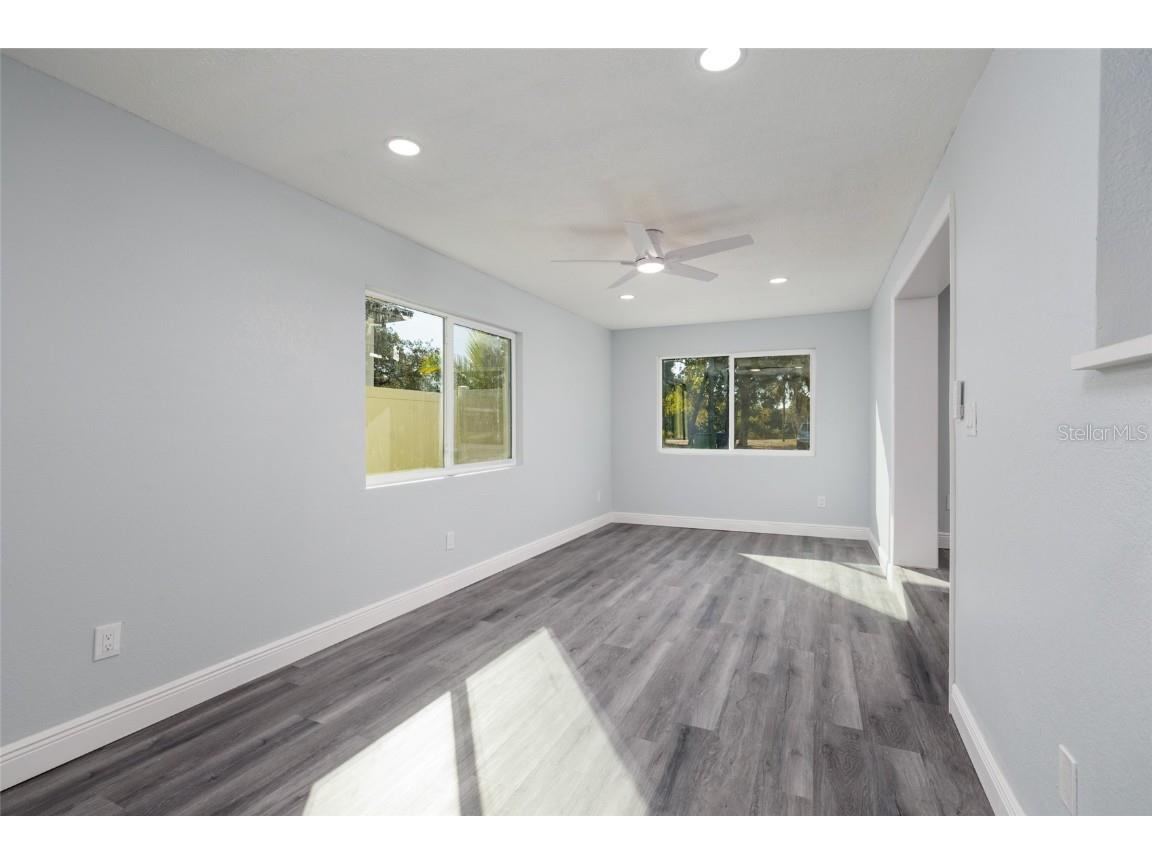 1709 W Perio Street Tampa FL 33612 TB8449936 image12