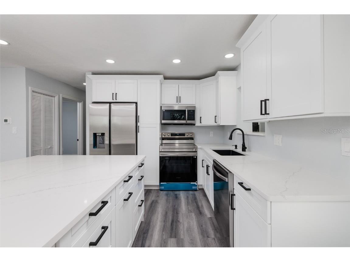 1709 W Perio Street Tampa FL 33612 TB8449936 image5