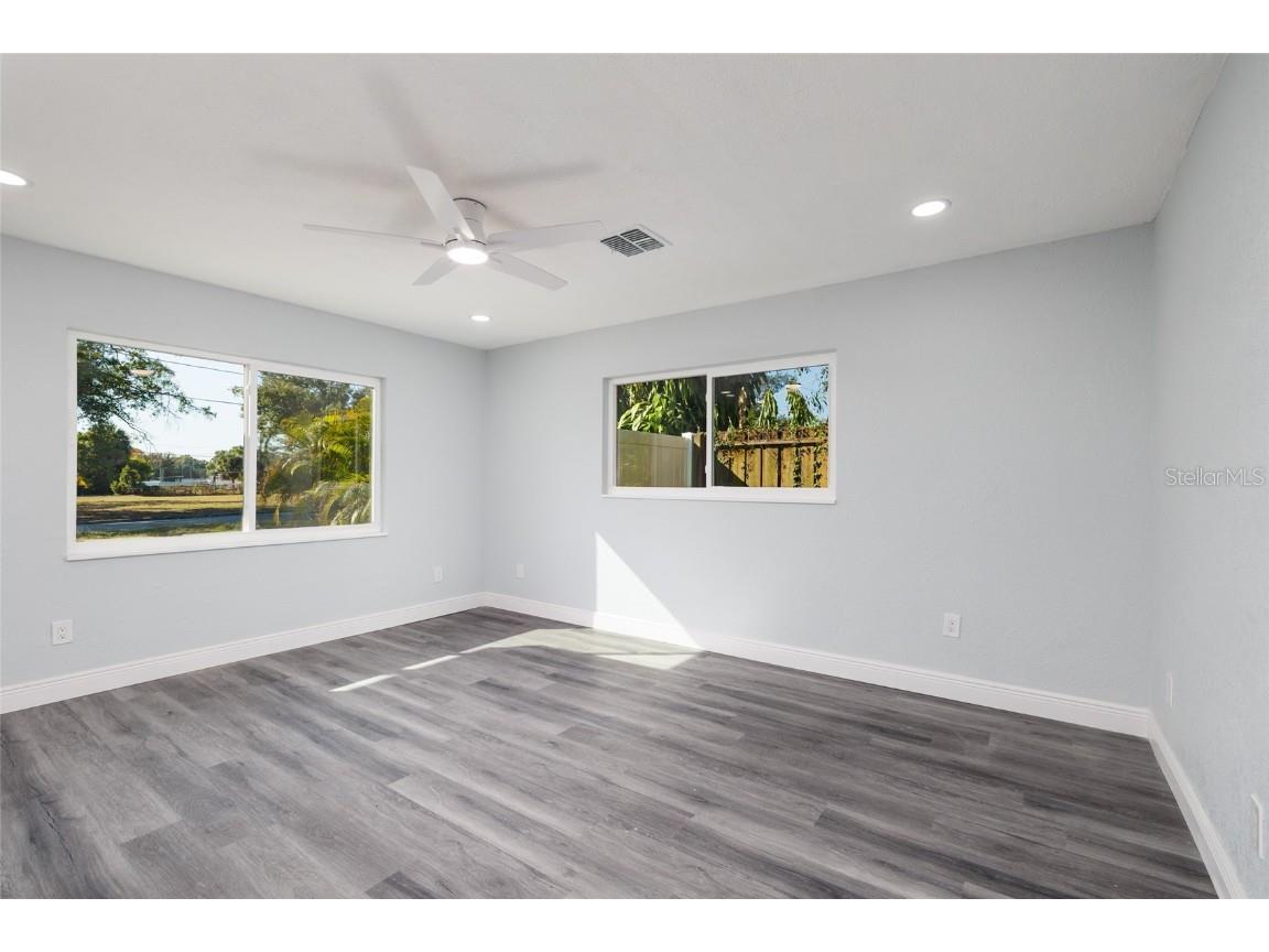 1709 W Perio Street Tampa FL 33612 TB8449936 image6