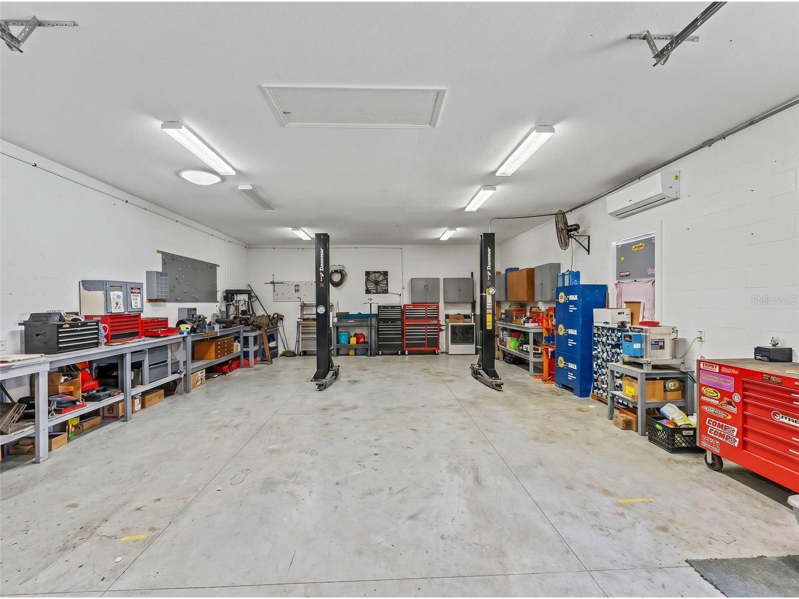 1709 W Pine Ridge Boulevard Beverly Hills FL 34465 OM727972 image26