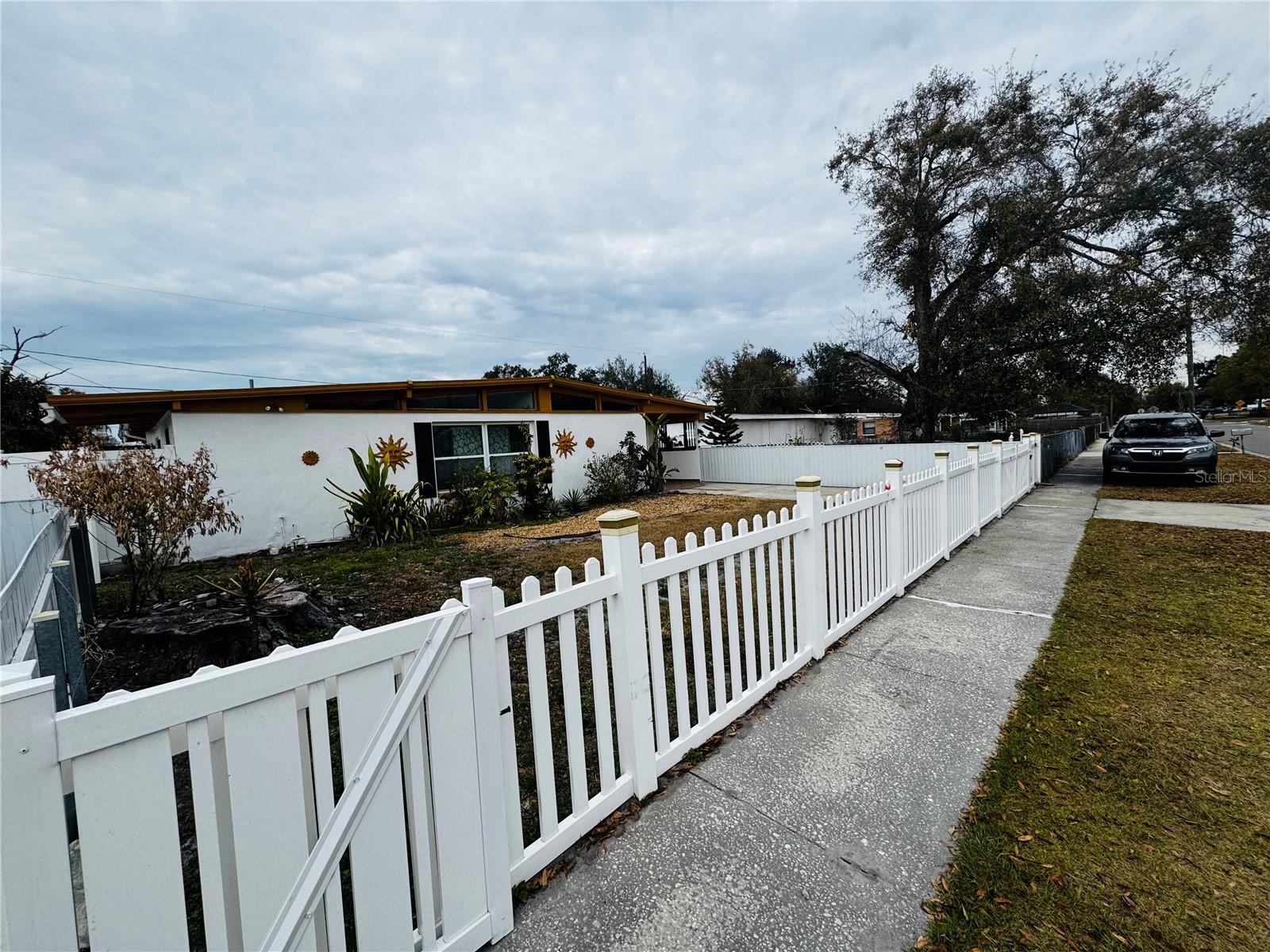 1709 Warrington Way Tampa FL 33619 TB8475435 image22