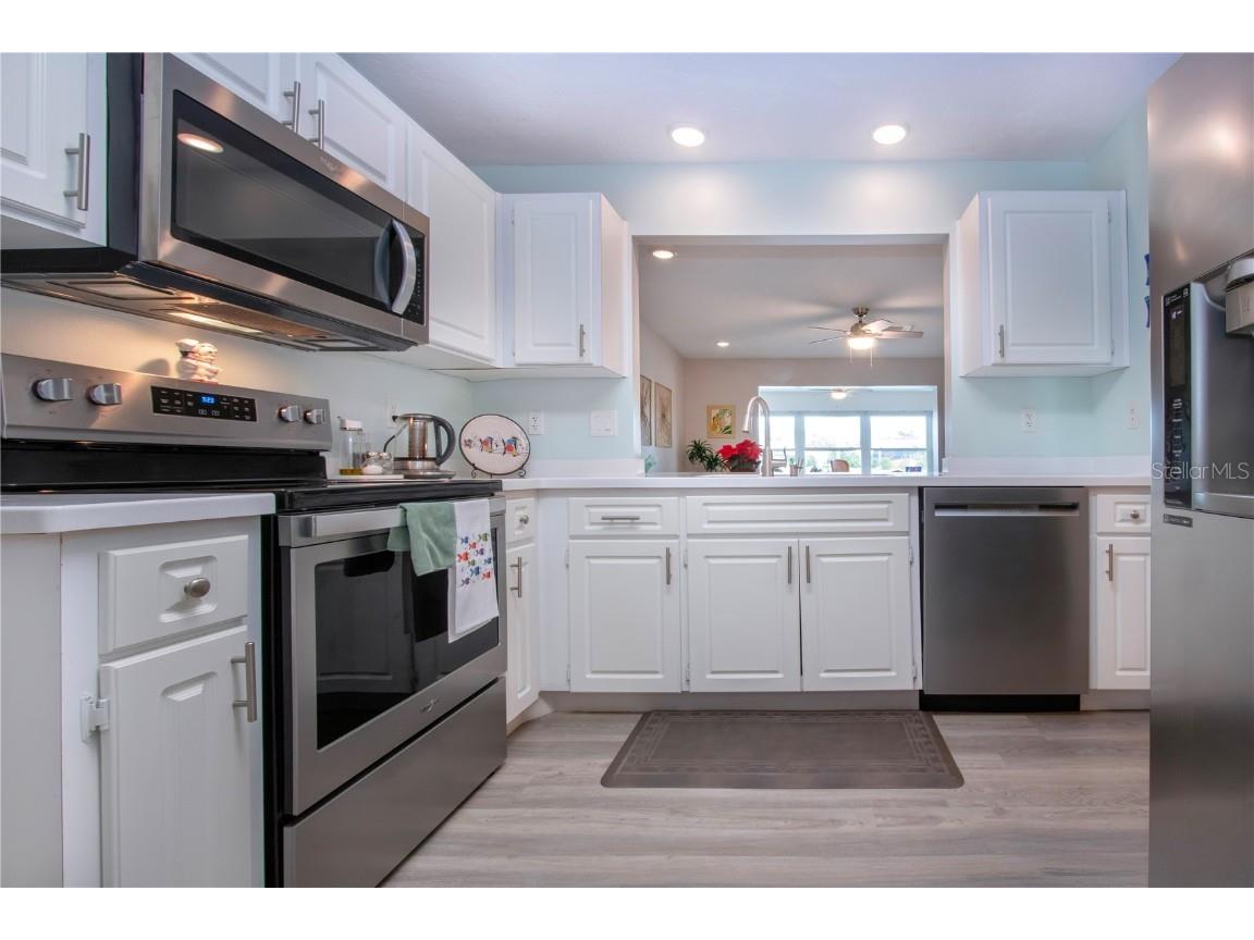 1709 Wedge Court Sun City Center FL 33573 TB8453690 image20