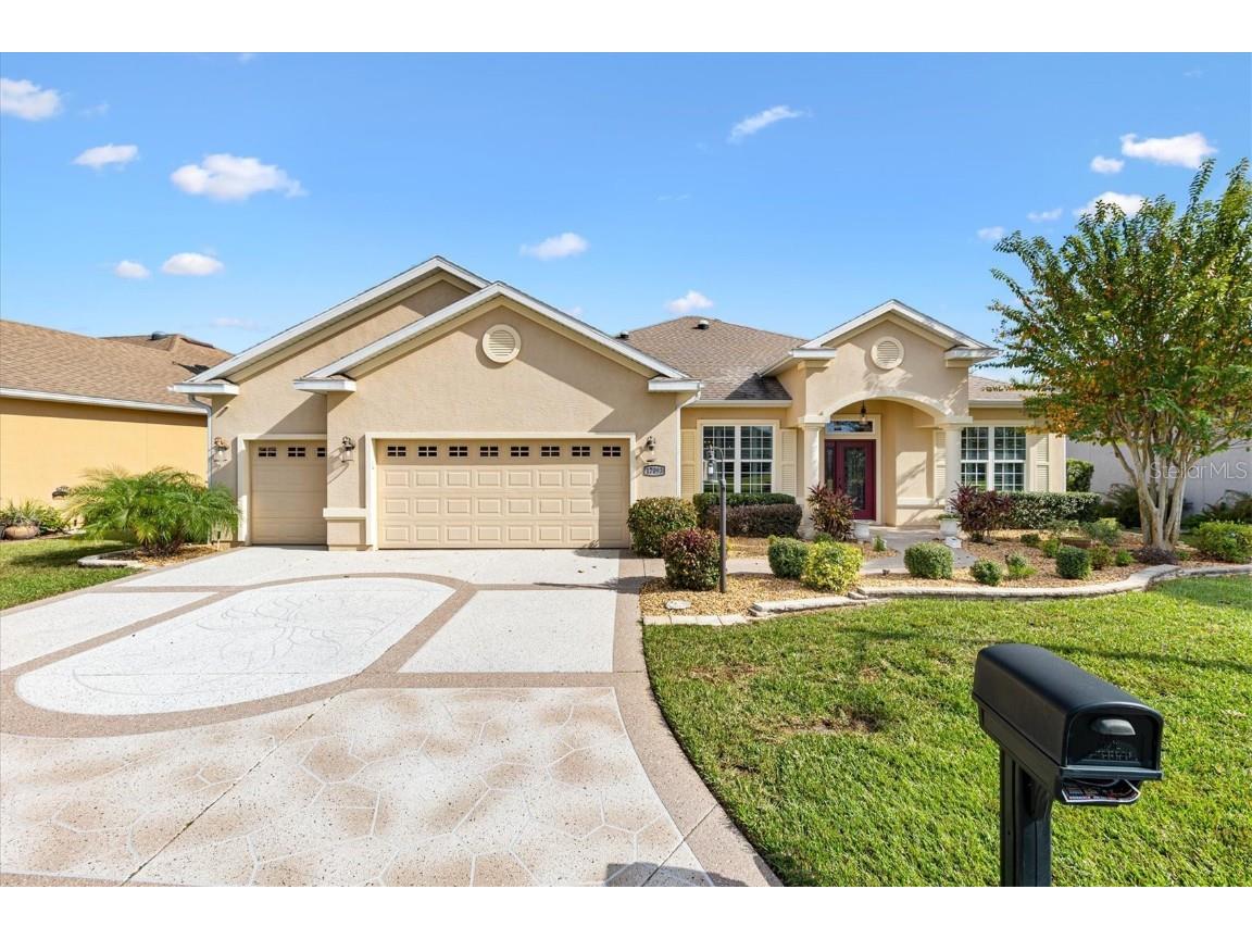 17093 SE 110th Court Road Summerfield FL 34491 - STONECREST INTERIOR POND OM712802 image1