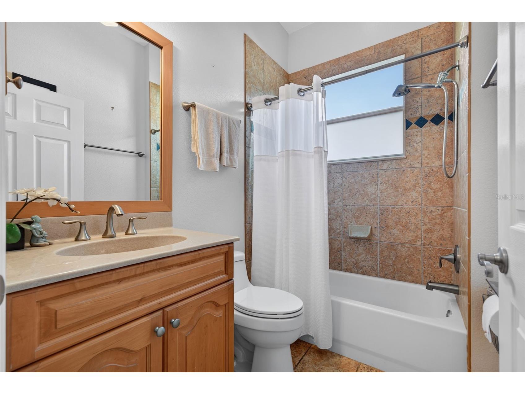 171 Americas Cup Boulevard Bradenton FL 34208 - MANATEE RIVER A4699883 image37