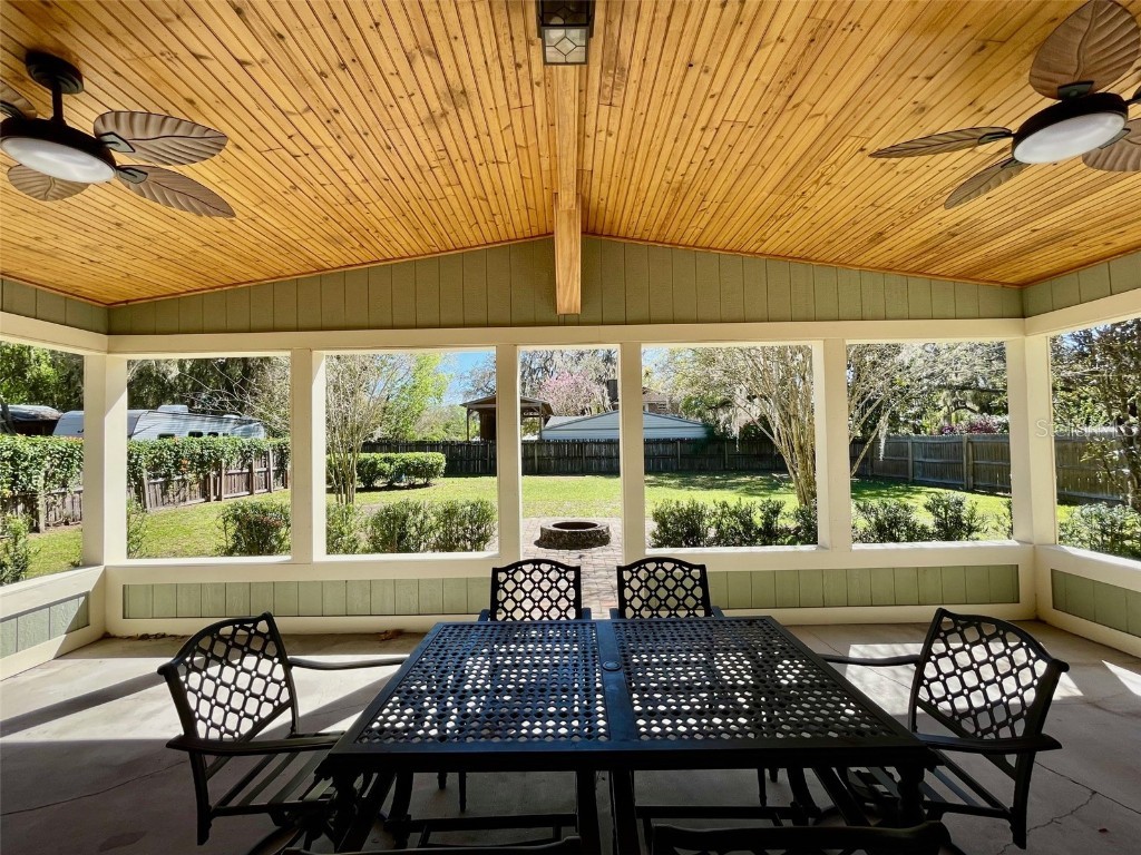 171 Church Street Geneva FL 32732 O6282879 image1