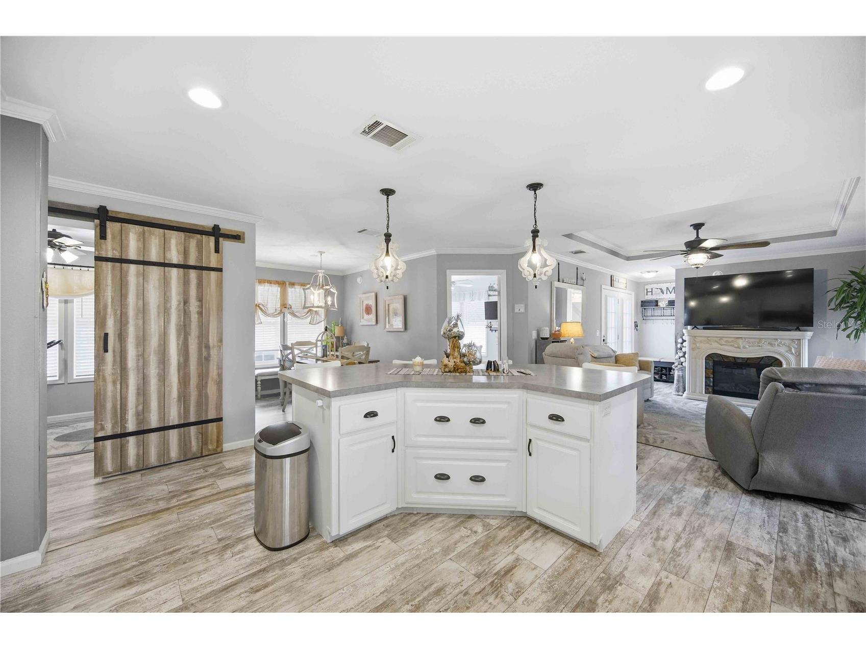 171 Crown Point Drive Nokomis FL 34275 A4685021 image9