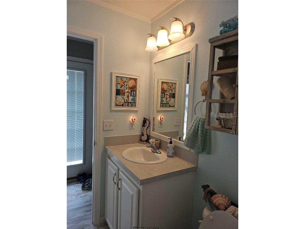 171 Crown Point Drive Nokomis FL 34275 TB8438391 image24