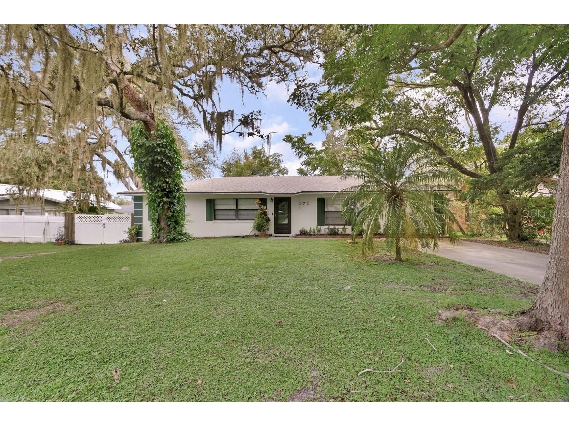 171 E Elm Drive Orange City FL 32763 V4944569 image1