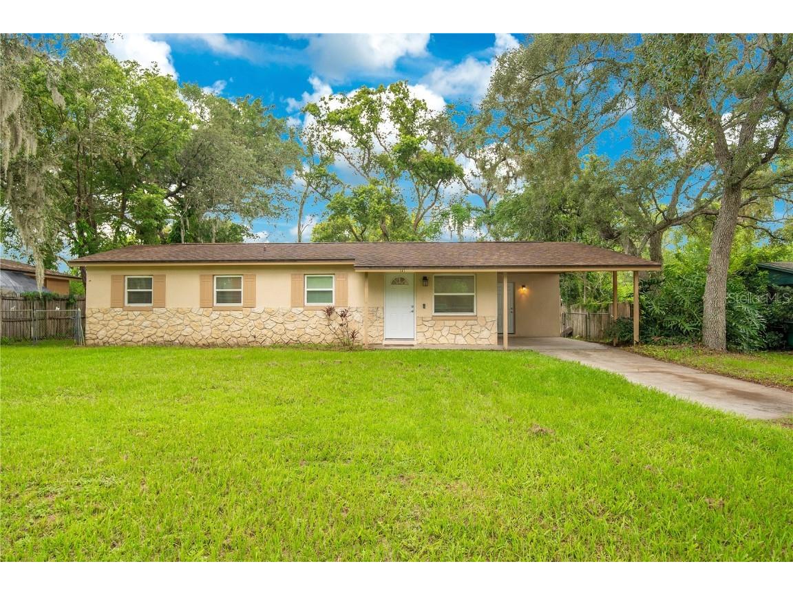 171 E Grandbend Avenue Lake Mary FL 32746 O6218131 image1