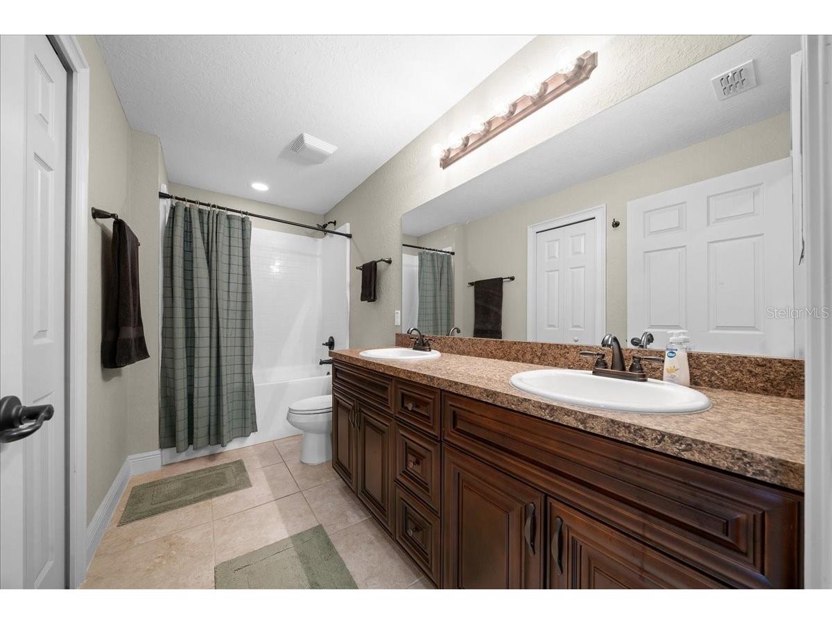 171 Oak Circle Ocala FL 34472 OM720414 image13