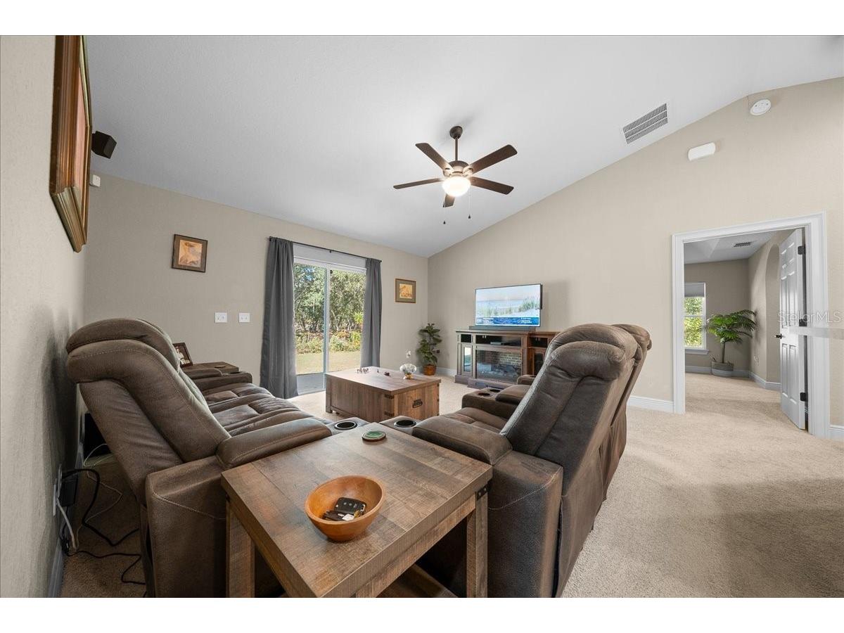 171 Oak Circle Ocala FL 34472 OM720414 image16