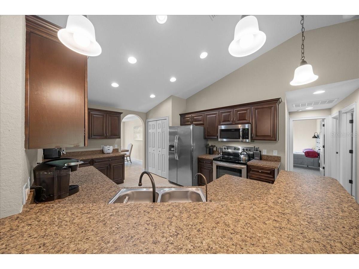 171 Oak Circle Ocala FL 34472 OM720414 image19